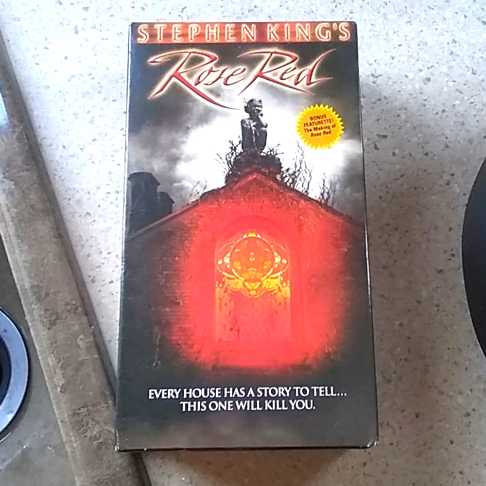Stephen king's vhs rose red double collection
